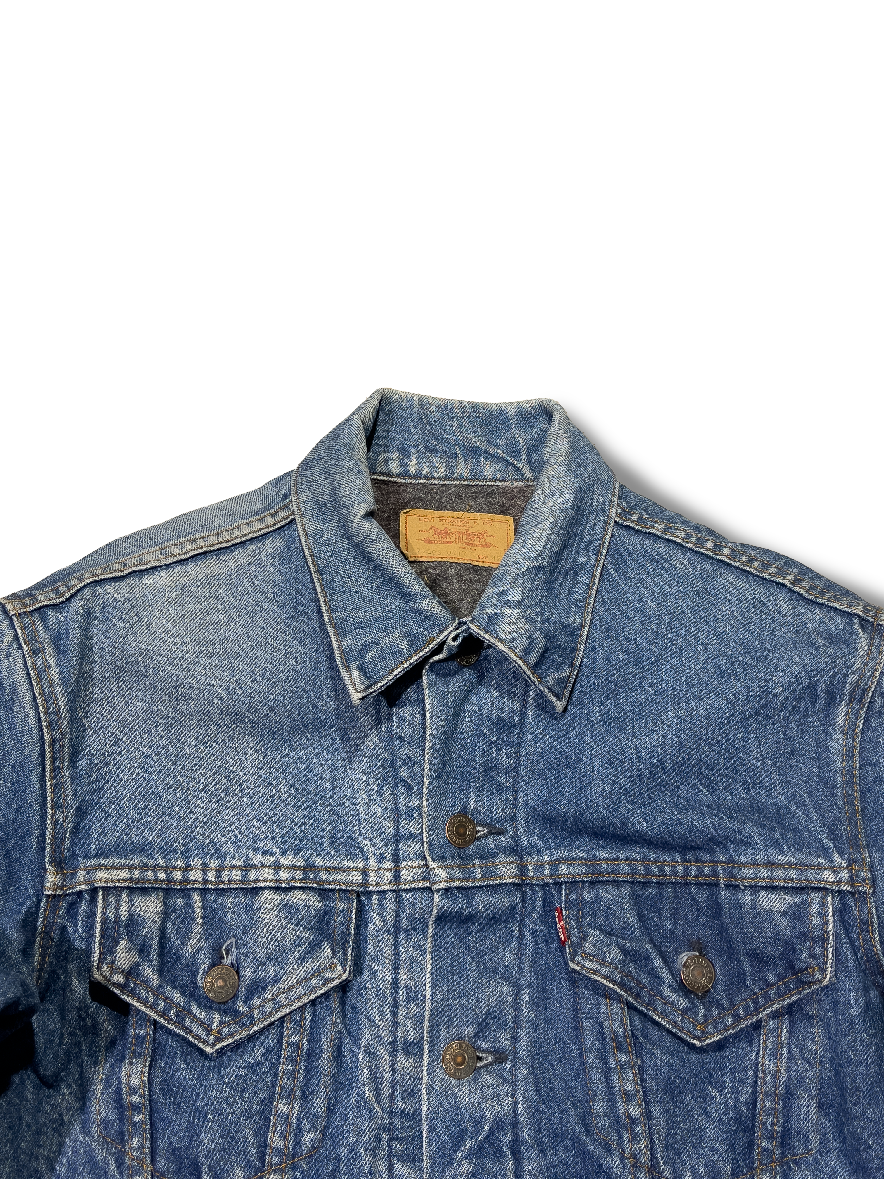 LEVI'S DENIM JACKET (M)